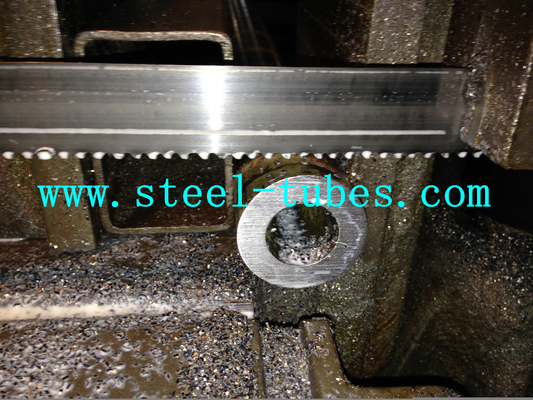 Un buon prezzo. Metropolitana trafilata a freddo dei tubi 12M Seamless Alloy Steel dei cuscinetti in linea
