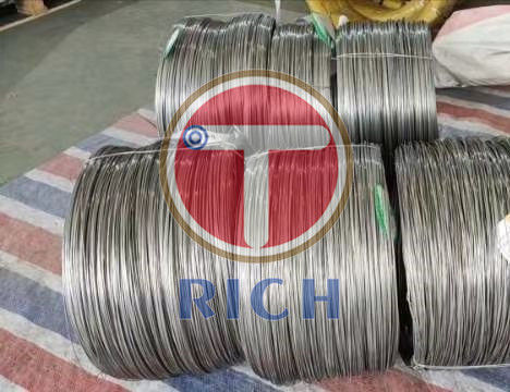 Un buon prezzo. Tubatura di diametro basso di acciaio inossidabile di ASTM A270 OD0.4mm in linea