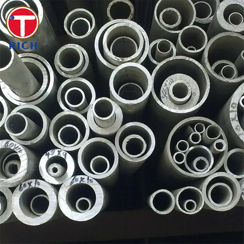 ASTM A954 Grado 5S Tubo austenitico in acciaio in lega di cromo, nichel e silicio senza cuciture per uso generale