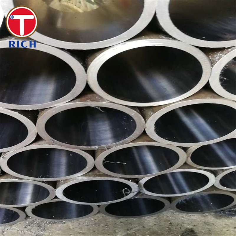 DIN 17121 RSt 37-2 Tubi rotondi senza cuciture Tubi circolari di acciaio senza cuciture per lavori di acciaio strutturale