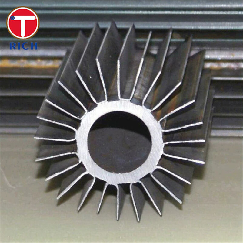 Tubi con pinne longitudinali saldate resistenti alla corrosione con elevata tolleranza di temperatura per un miglior trasferimento di calore negli scambiatori di calore a olio