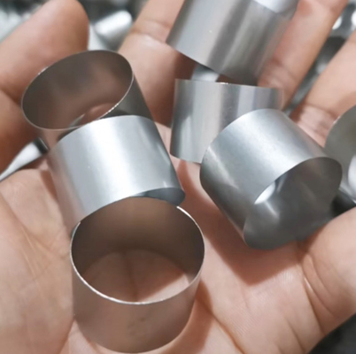 Un buon prezzo. Tubi estremamente sottili di acciaio inossidabile di spessore della parete SUS304 per le maniche 30 x 0.5mm in linea