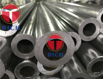Un buon prezzo. Tubo d'acciaio del trapano dell'olio GB/T9808 marinato e temprato per aste di trivellazione in linea