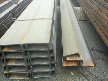 Un buon prezzo. Tubo galvanizzato fascio dell'acciaio per costruzioni edili di S235JR U per materiale strutturale e da costruzione in linea