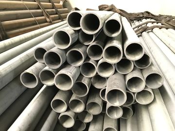 Un buon prezzo. Tubo temprato del acciaio al carbonio del grado B SAE1010 ASTM A105 in linea