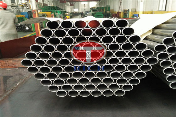 Un buon prezzo. Senza cuciture immerso caldo di ASTM A53 saldato ha galvanizzato i tubi d'acciaio neri in linea