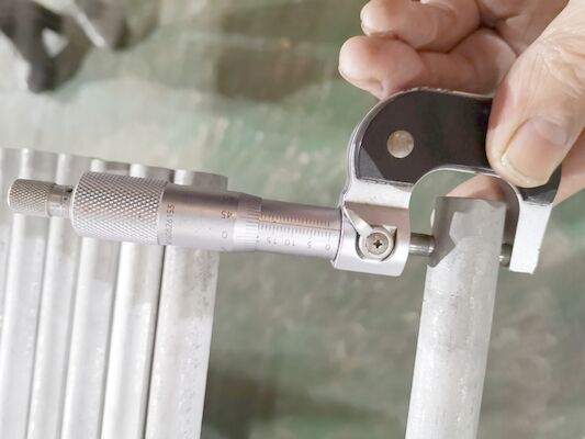 Un buon prezzo. Tubi dello scambiatore di calore di ASTM A213 Ss304 3mm Od in linea